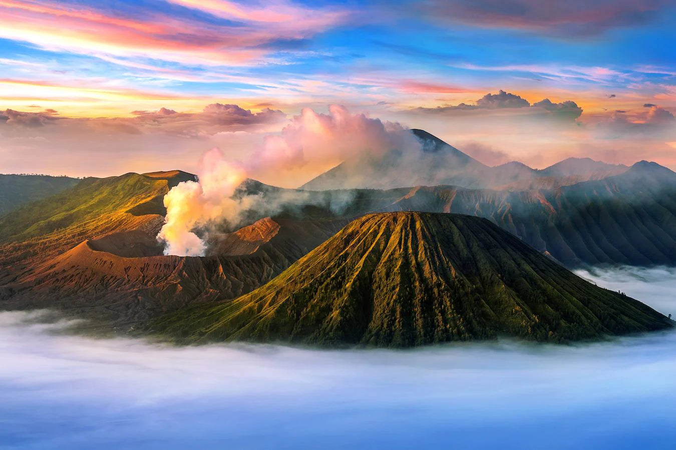 Paisagem vulcânica na Indonésia